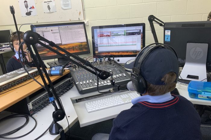 Integrating Radio into a Secondary School Music Course